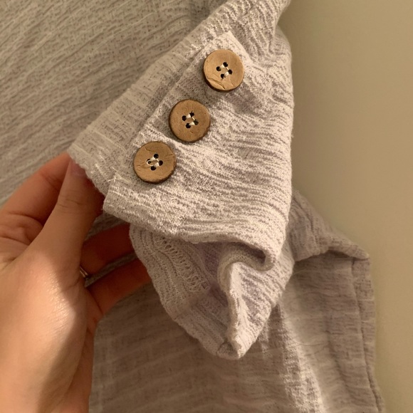 Short sleeve top with button detail - Picture 6 of 6